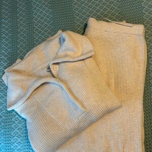 Aerie Cream Knit Sweater Set. Size Large